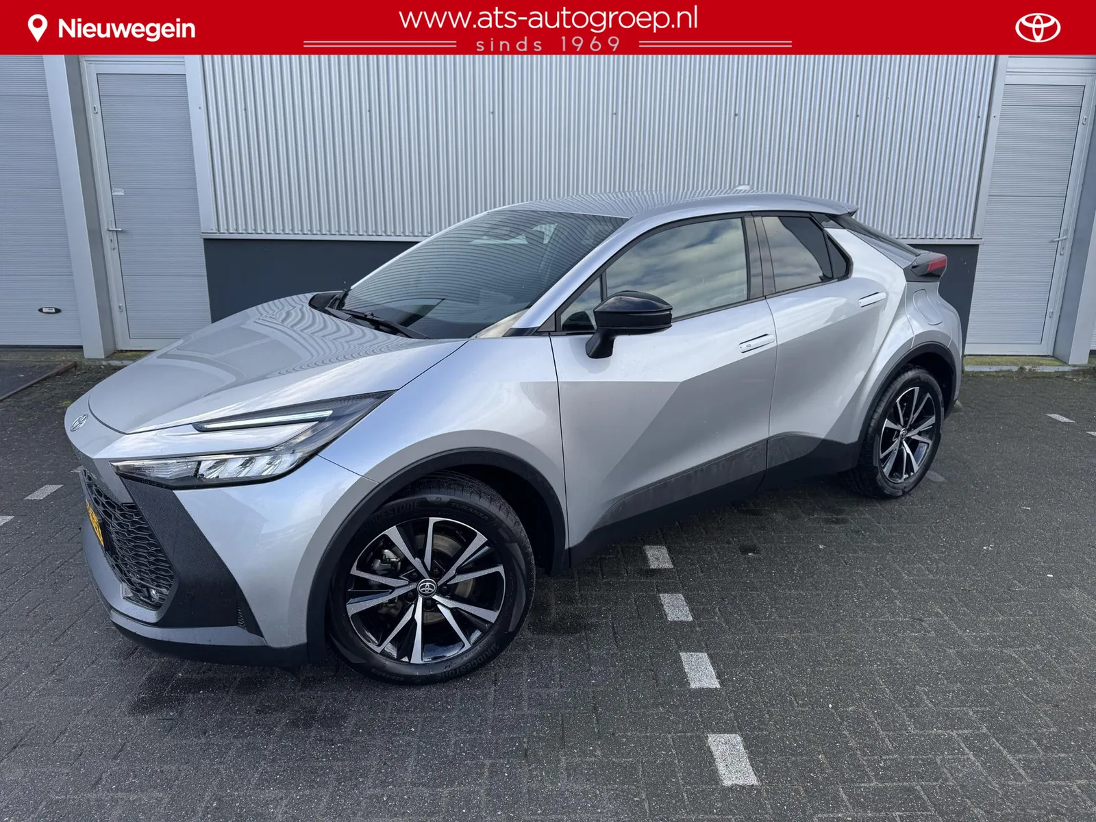 Toyota C-HR (2025) — foto 1