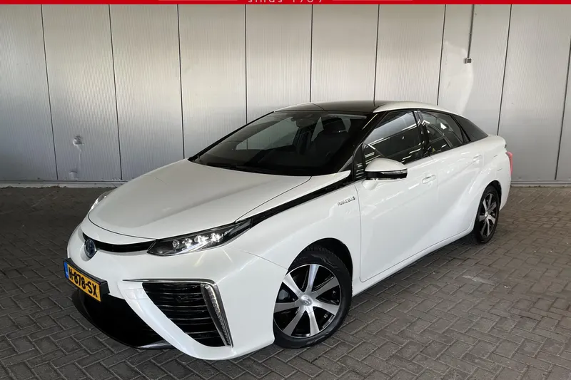 Toyota Mirai (2015)