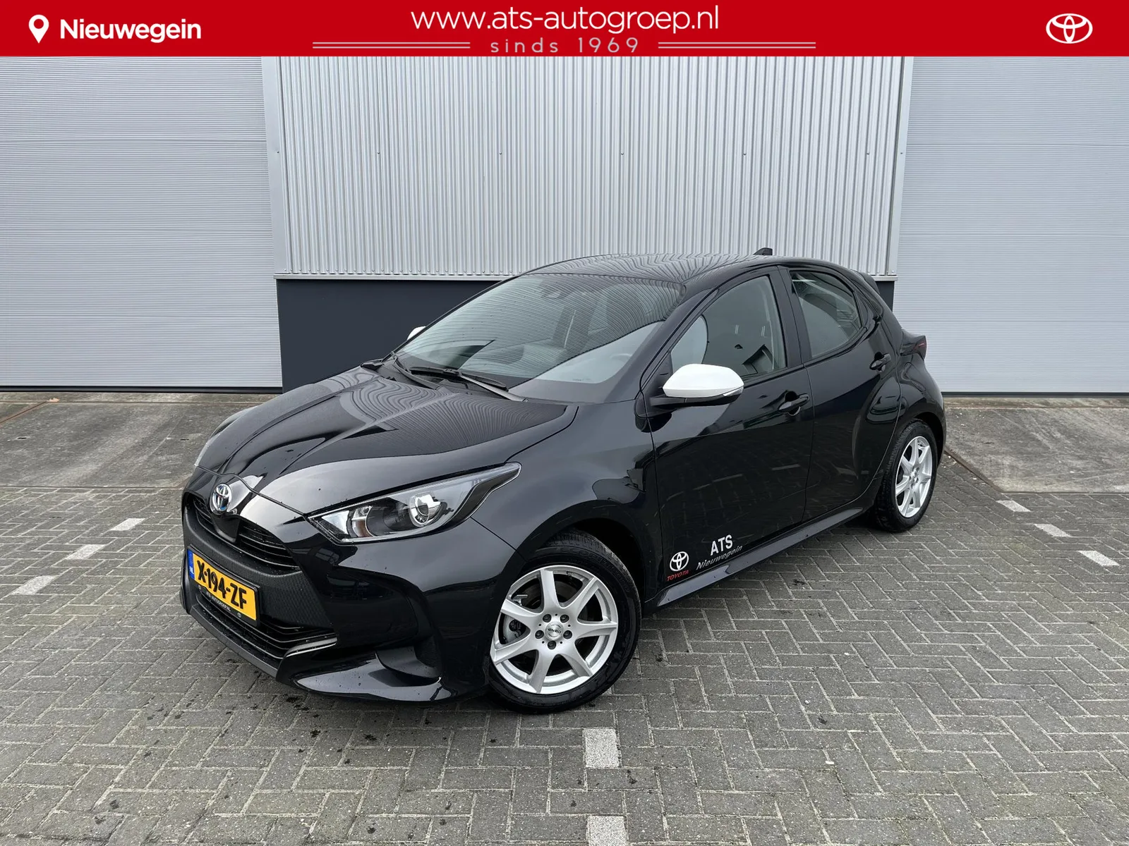 Toyota Yaris (2024) — foto 1