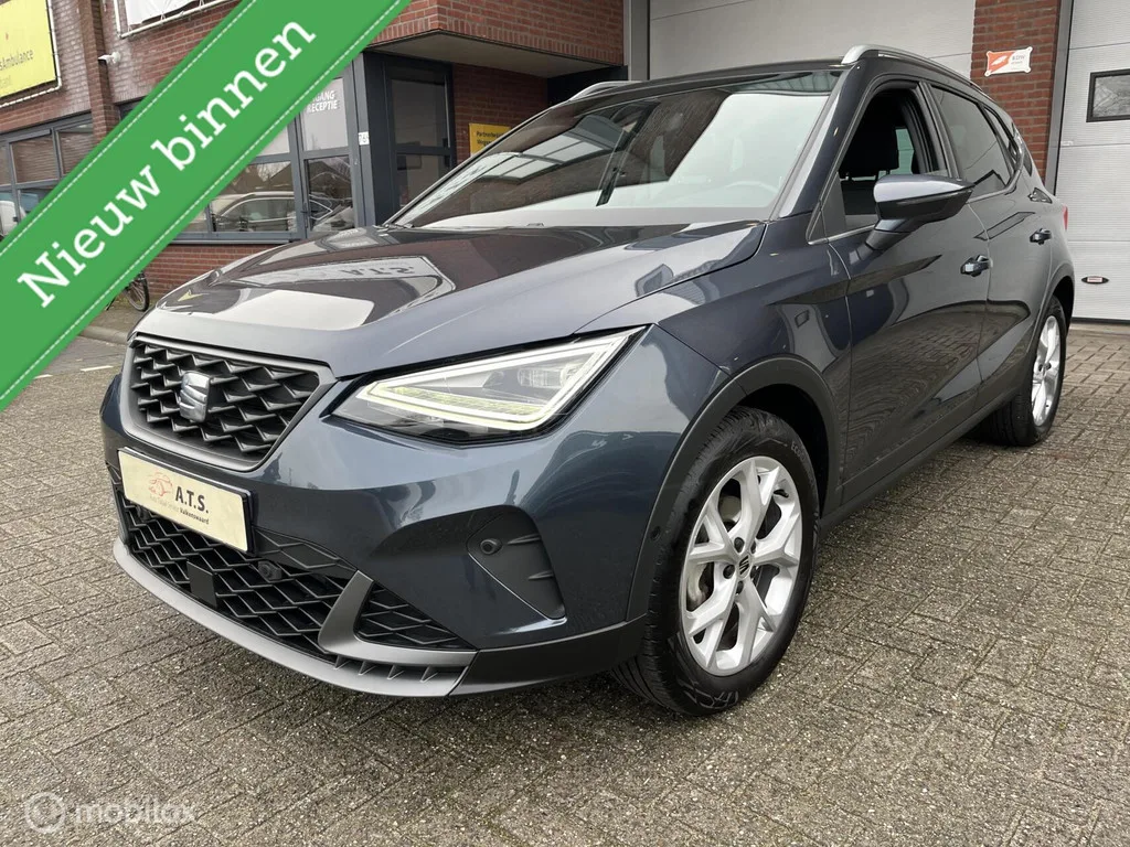 SEAT Arona (2024) — foto 1