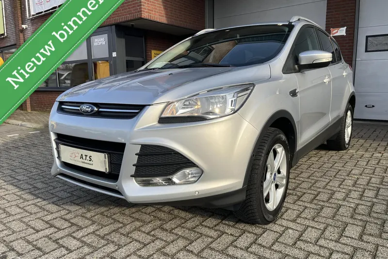 Ford Kuga (2015)