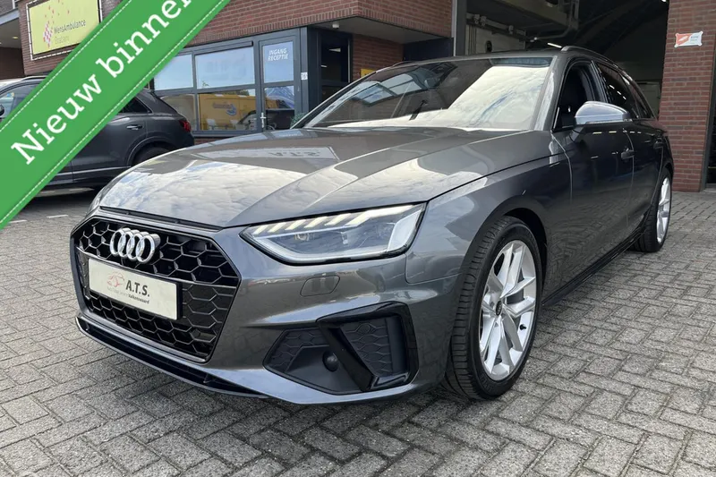 Audi A4 (2021)