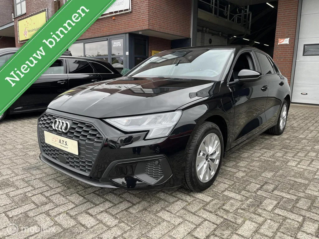 Audi A3 (2024) — foto 1