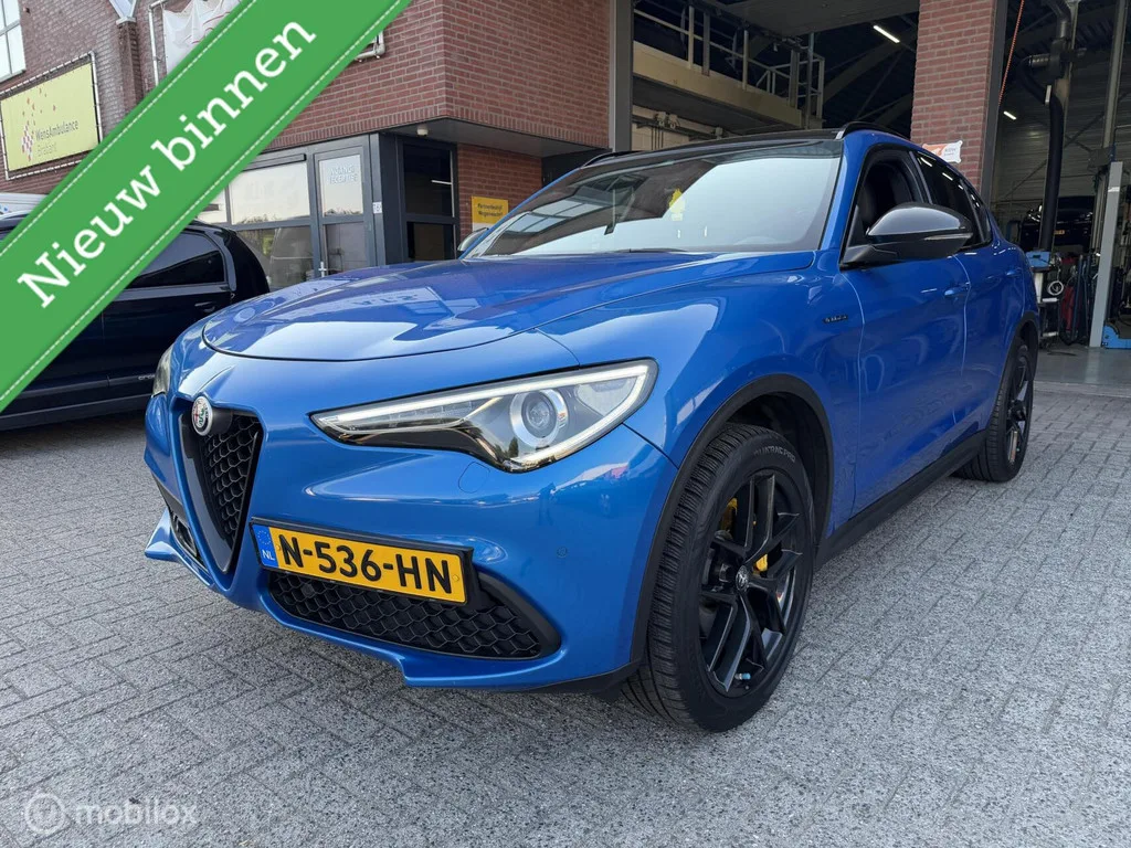 Alfa Romeo Stelvio (2019) — foto 1