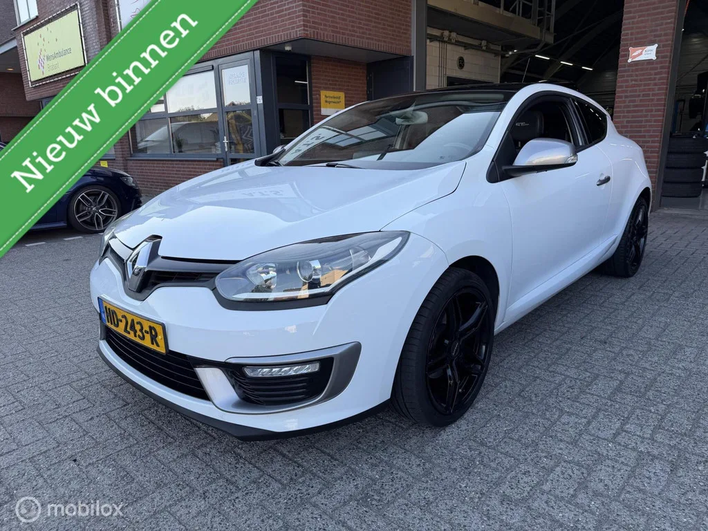 Renault Mégane (2015) — foto 1