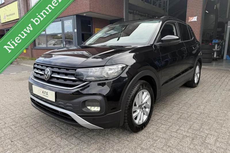 Volkswagen T-Cross (2024)