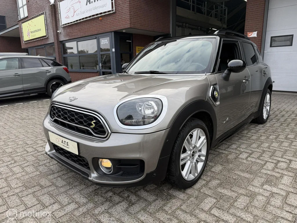MINI Countryman (2018) — foto 1