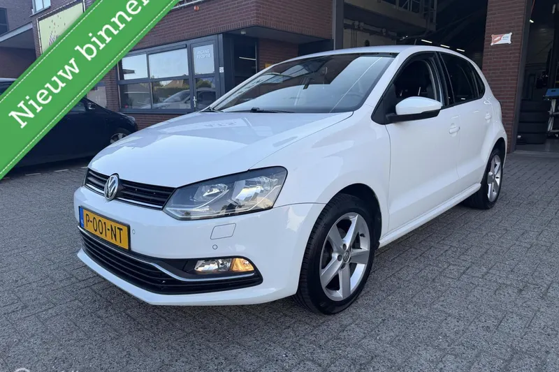 Volkswagen Polo (2014)