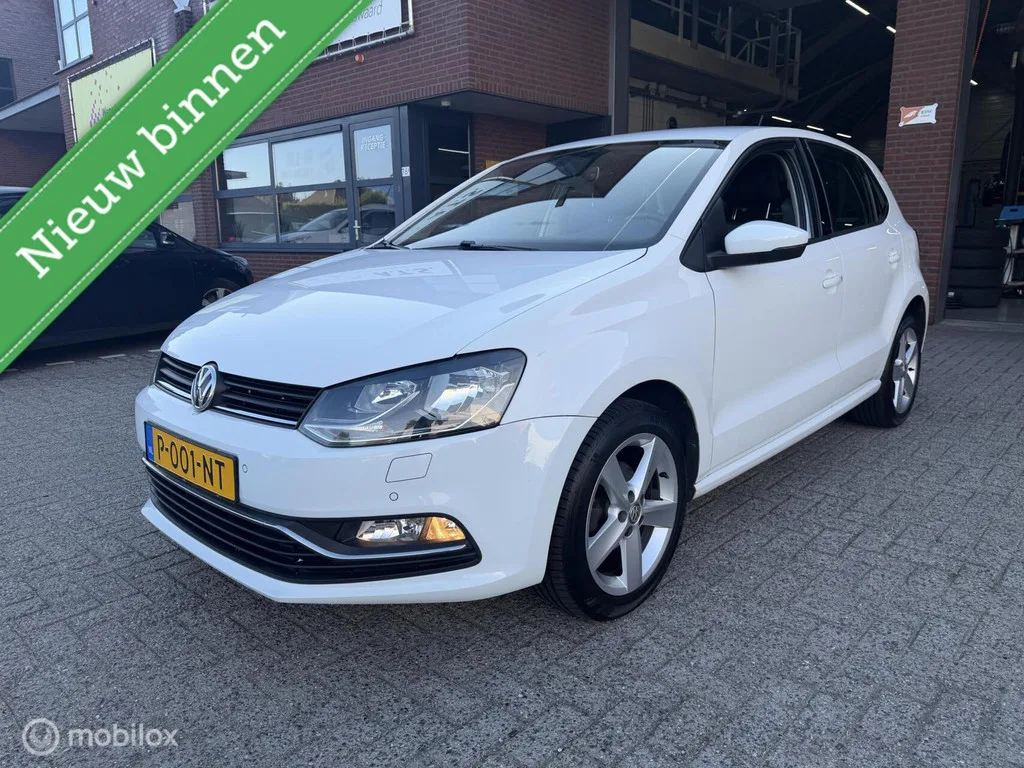 Volkswagen Polo (2014) — foto 1
