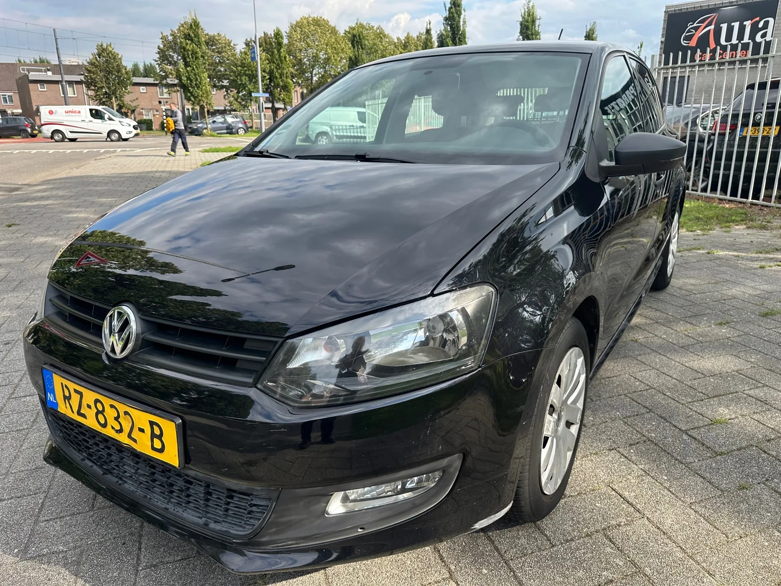 Volkswagen Polo (2009) — foto 1