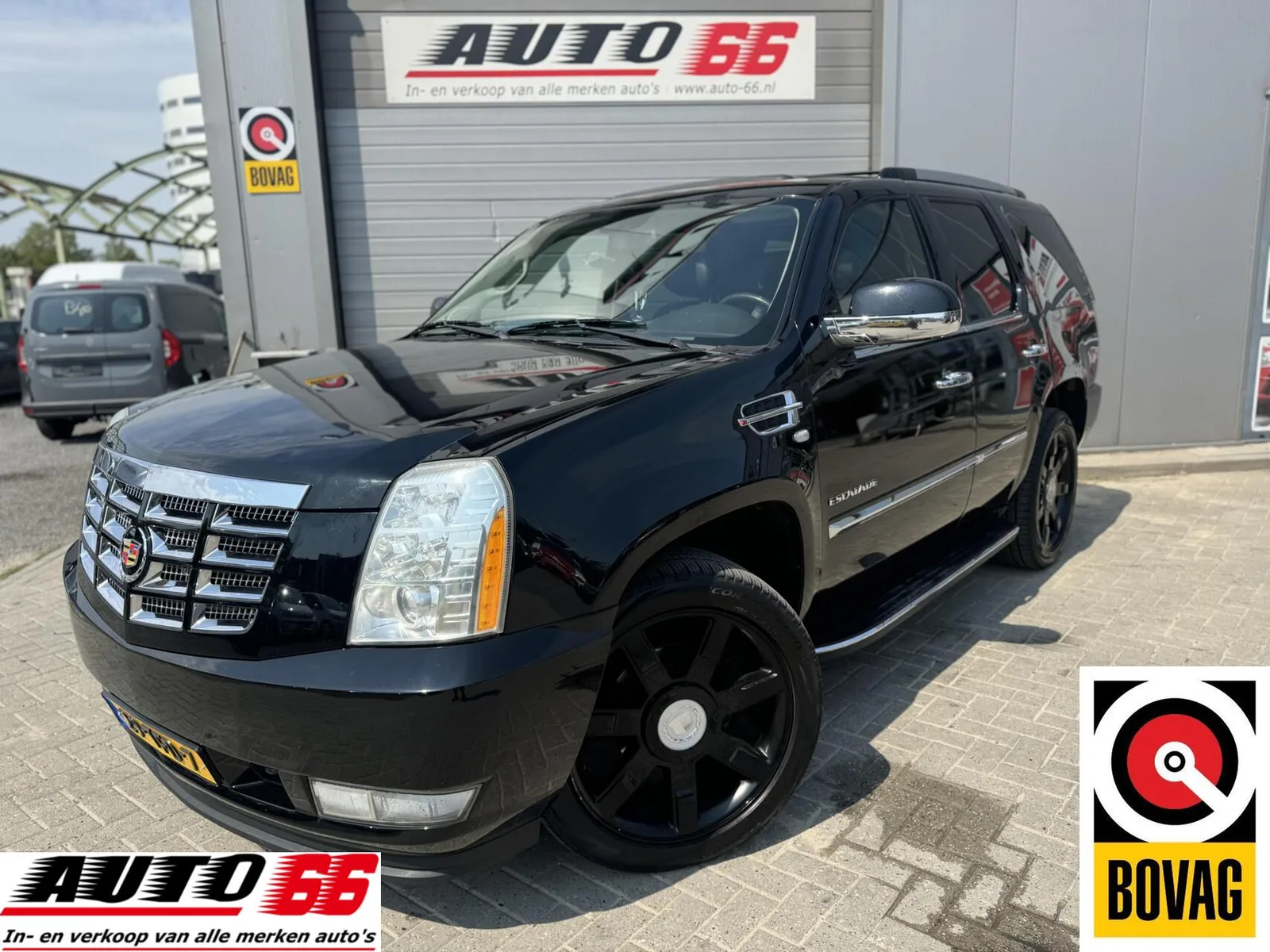 Cadillac Escalade (2012) — foto 1