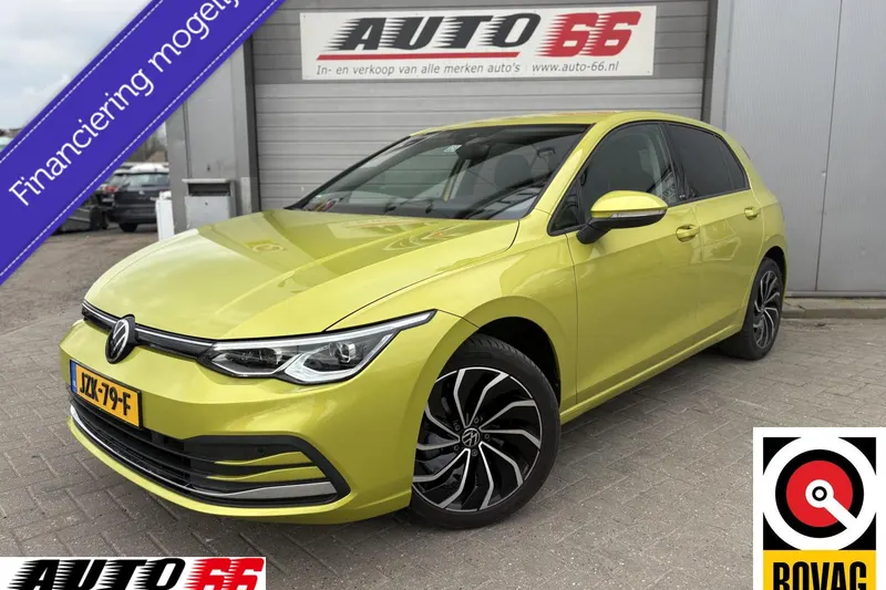 Volkswagen Golf (2023)