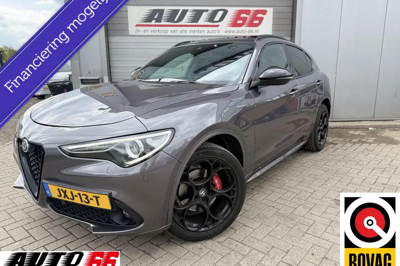 Alfa Romeo Stelvio (2022)
