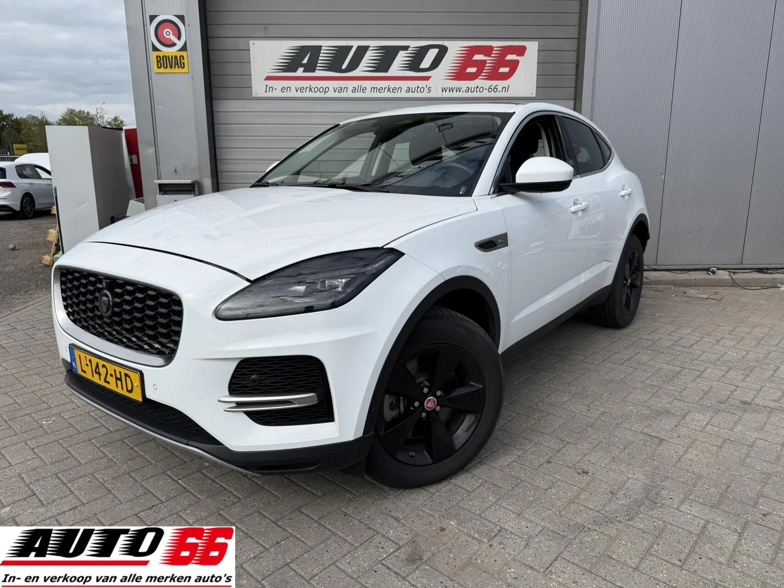Jaguar E-Pace (2021) — foto 1