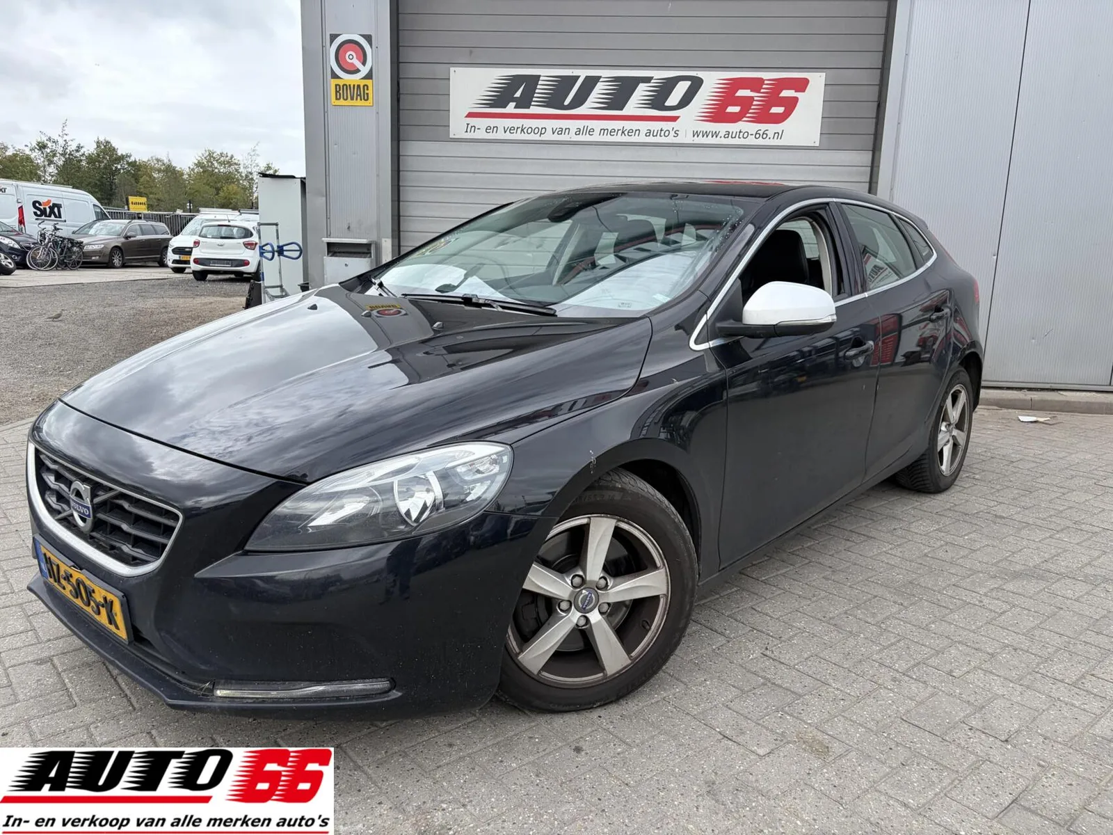 Volvo V40 (2016) — foto 1