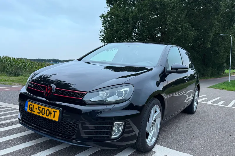 Volkswagen Golf (2010)