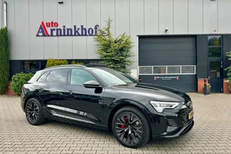 Audi e-tron (2023)