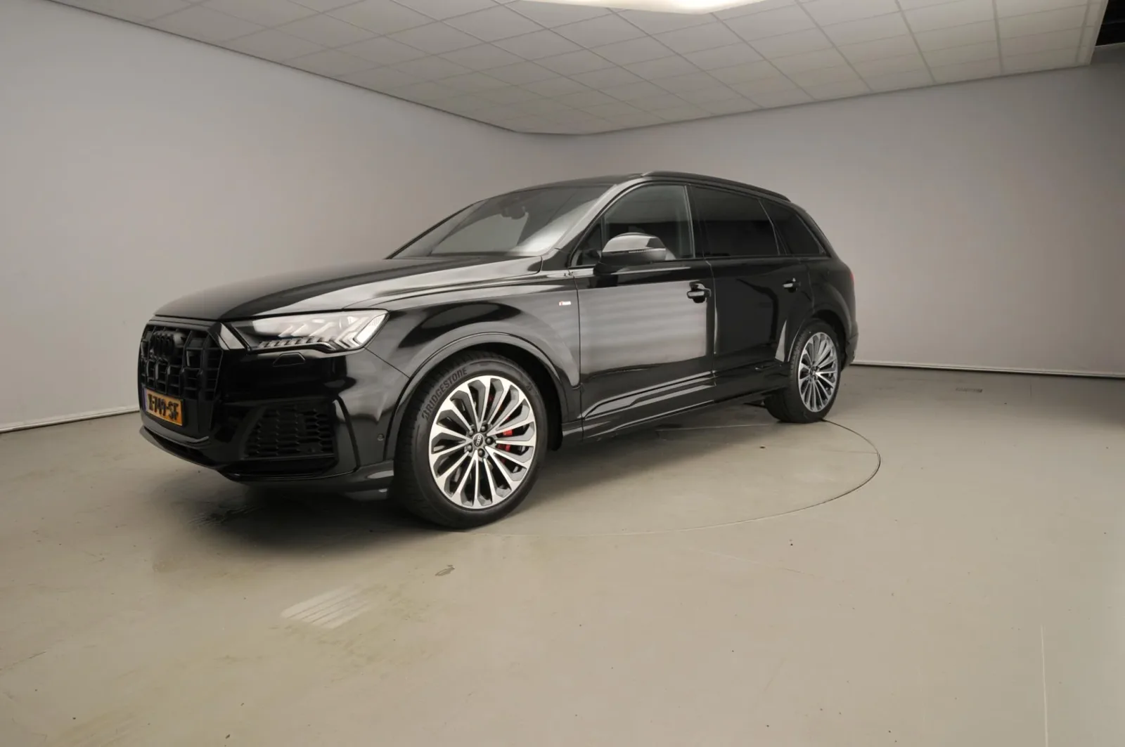 Audi Q7 (2024) — foto 1