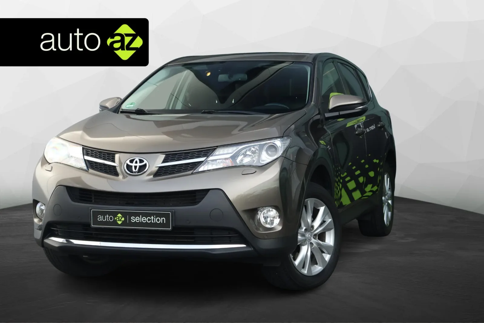 Toyota RAV4 (2015) — foto 1