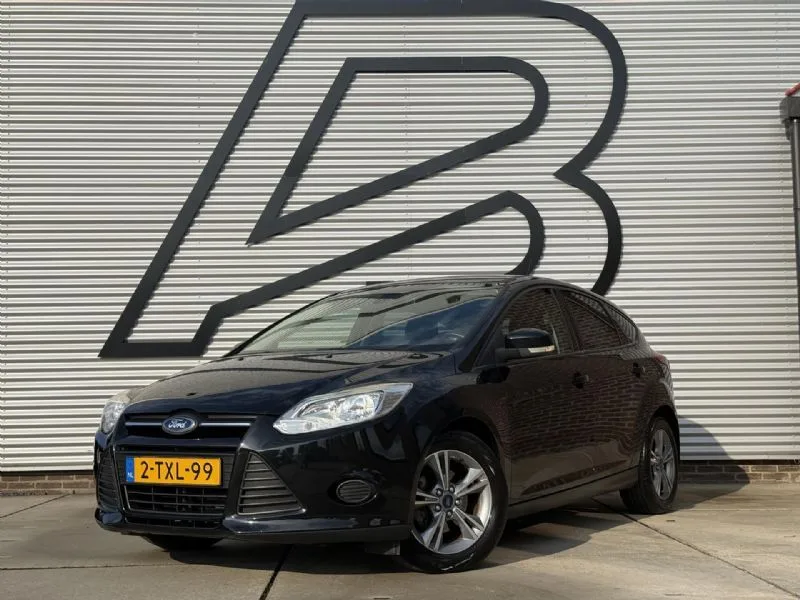 Ford Focus (2014) — foto 1