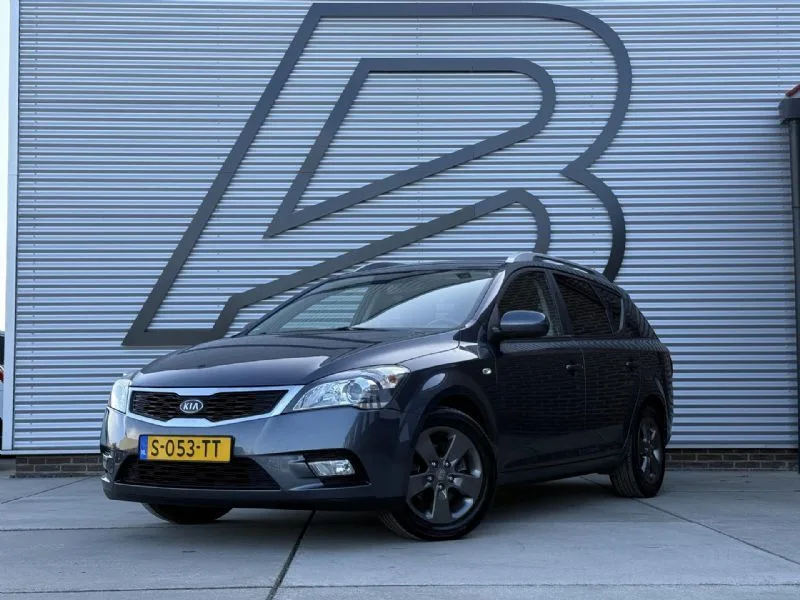 Kia Ceed (2010) — foto 1