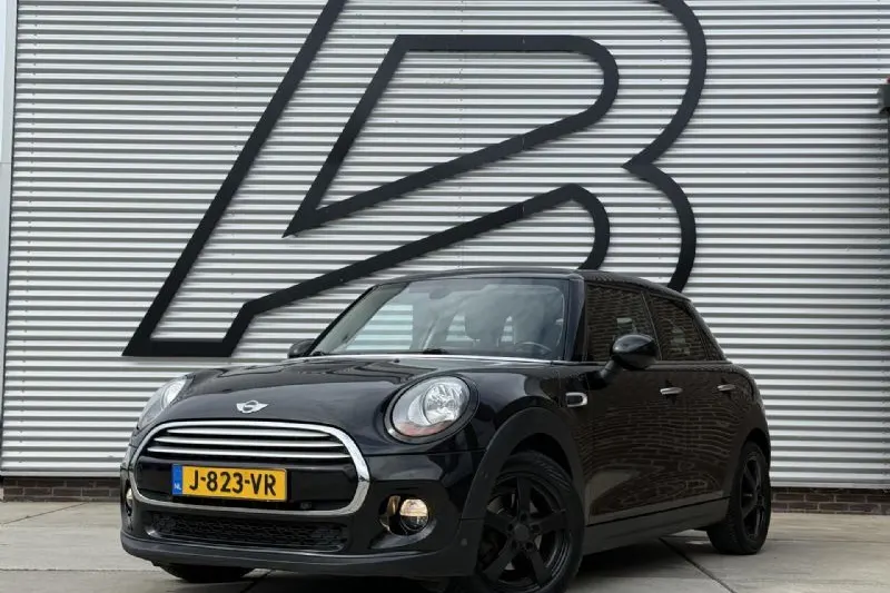 MINI Cooper (2014)