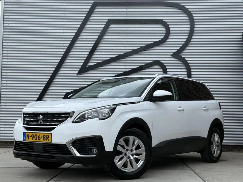 Peugeot 5008 (2018) — foto 1