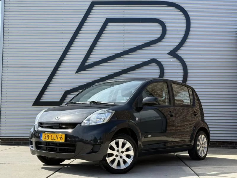 Daihatsu Sirion (2010) — foto 1