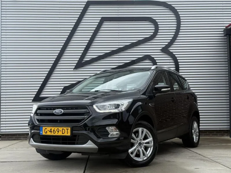 Ford Kuga (2019) — foto 1