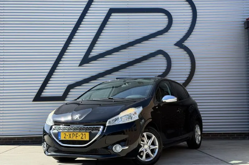 Peugeot 208 (2014)