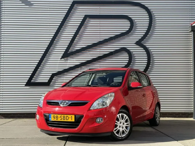 Hyundai i20 (2011) — foto 1