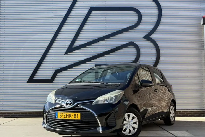 Toyota Yaris (2015)