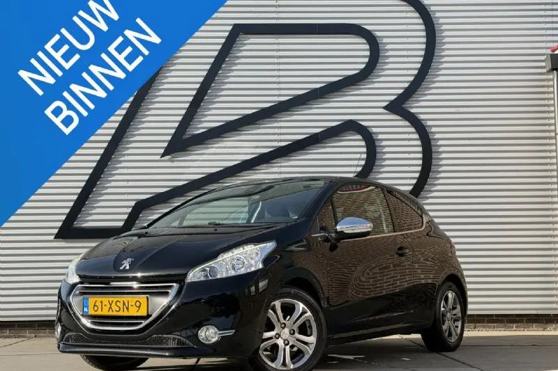 Peugeot 208 (2012)
