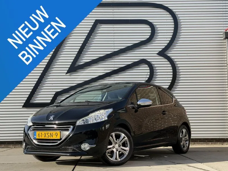 Peugeot 208 (2012) — foto 1