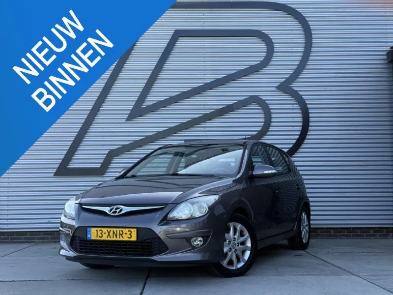 Hyundai i30 (2012) — foto 1