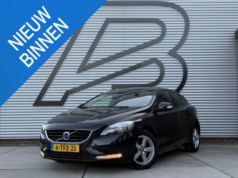 Volvo V40 (2013) — foto 1