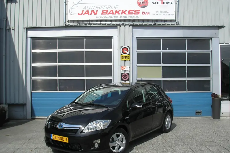 Toyota Auris (2010)