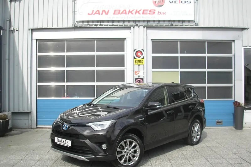 Toyota RAV4 (2016)