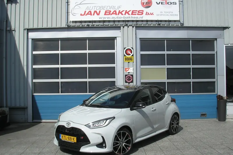 Toyota Yaris (2024)