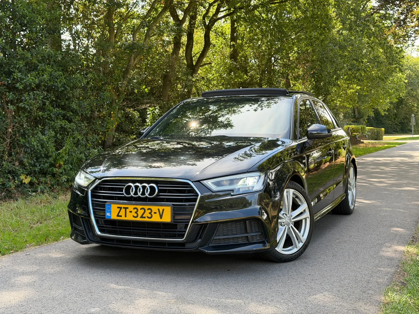 Audi A3 (2019) — foto 1