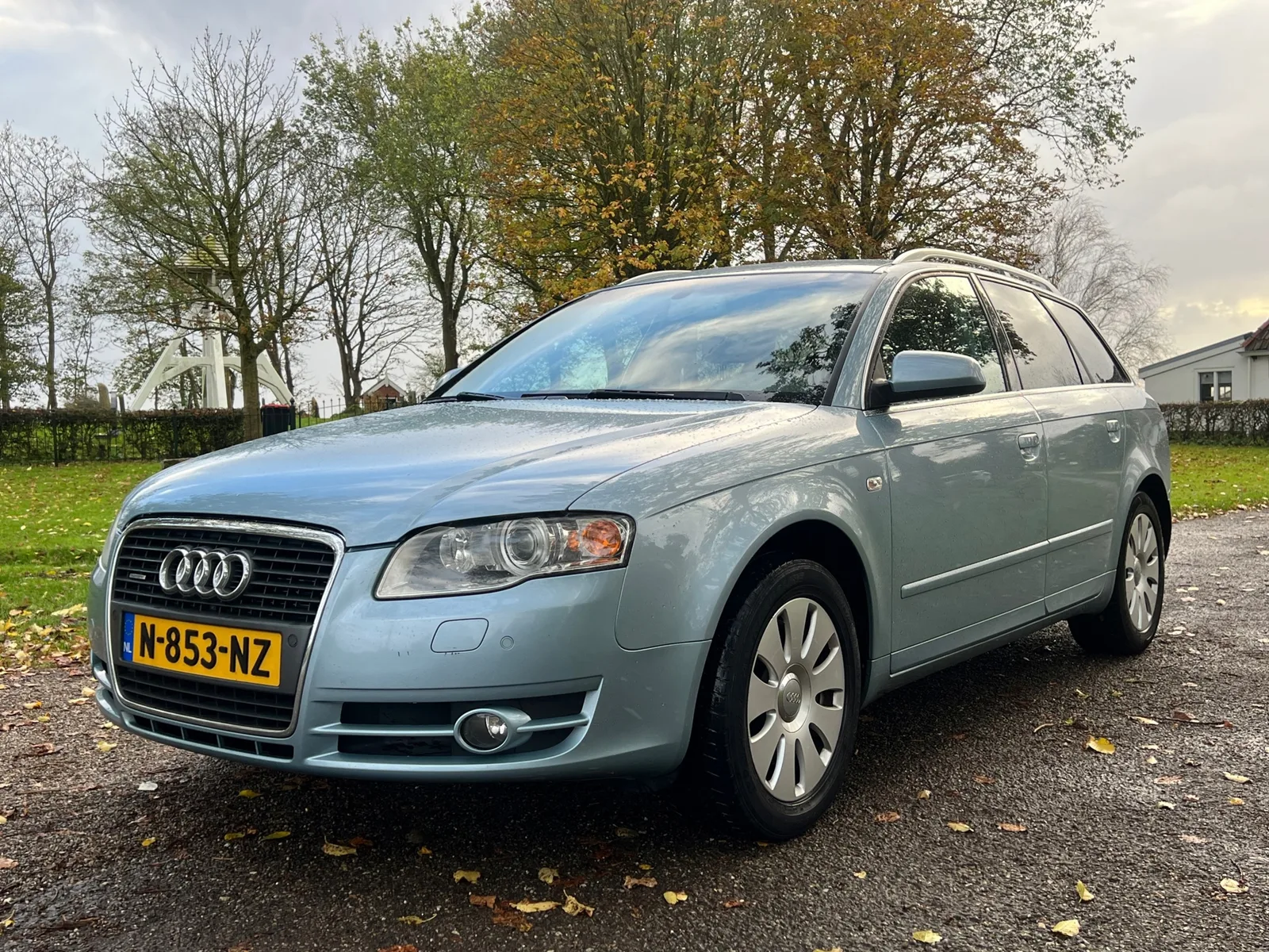 Audi A4 (2005) — foto 1