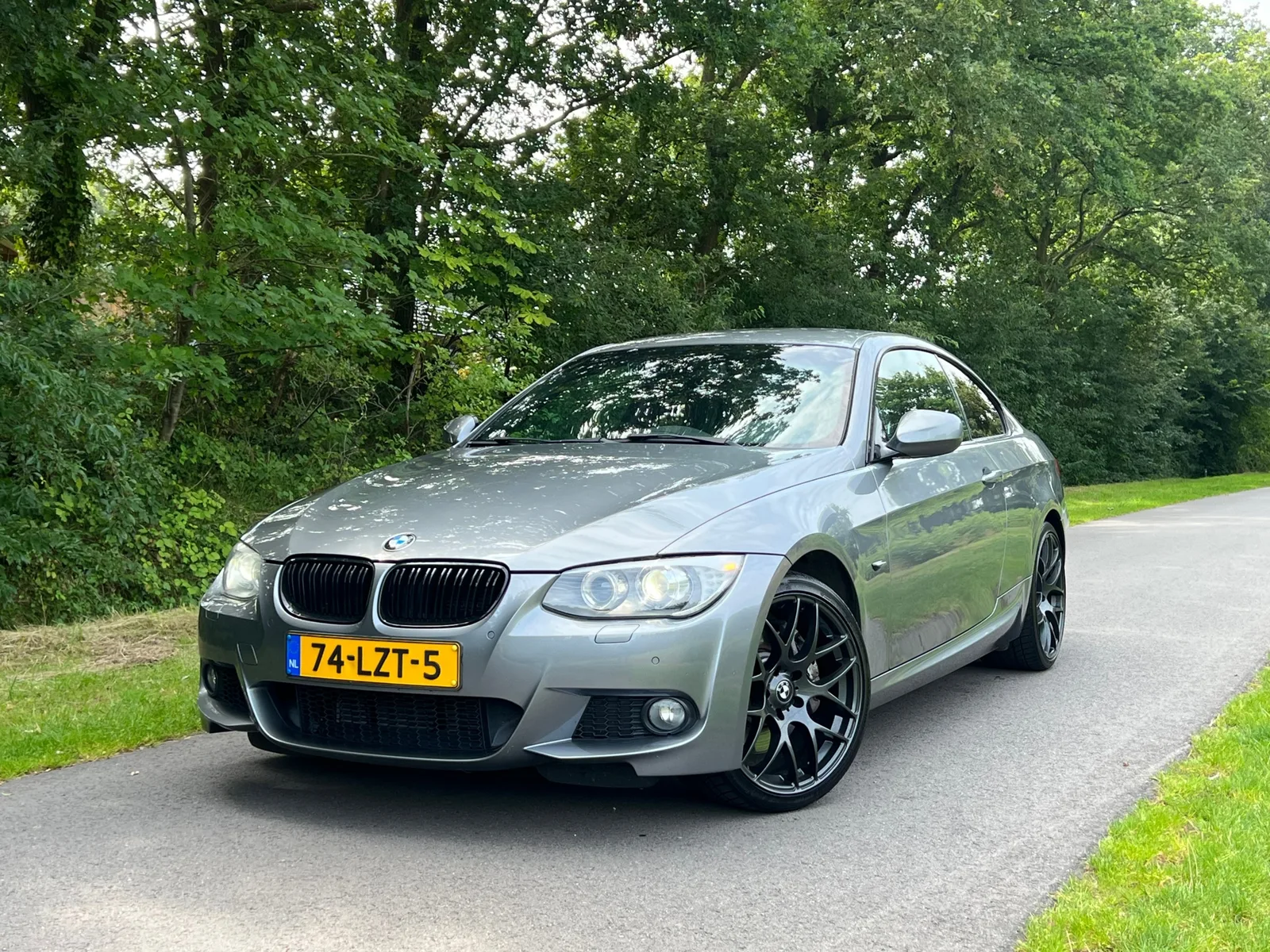 BMW 3-Serie (2010) — foto 1