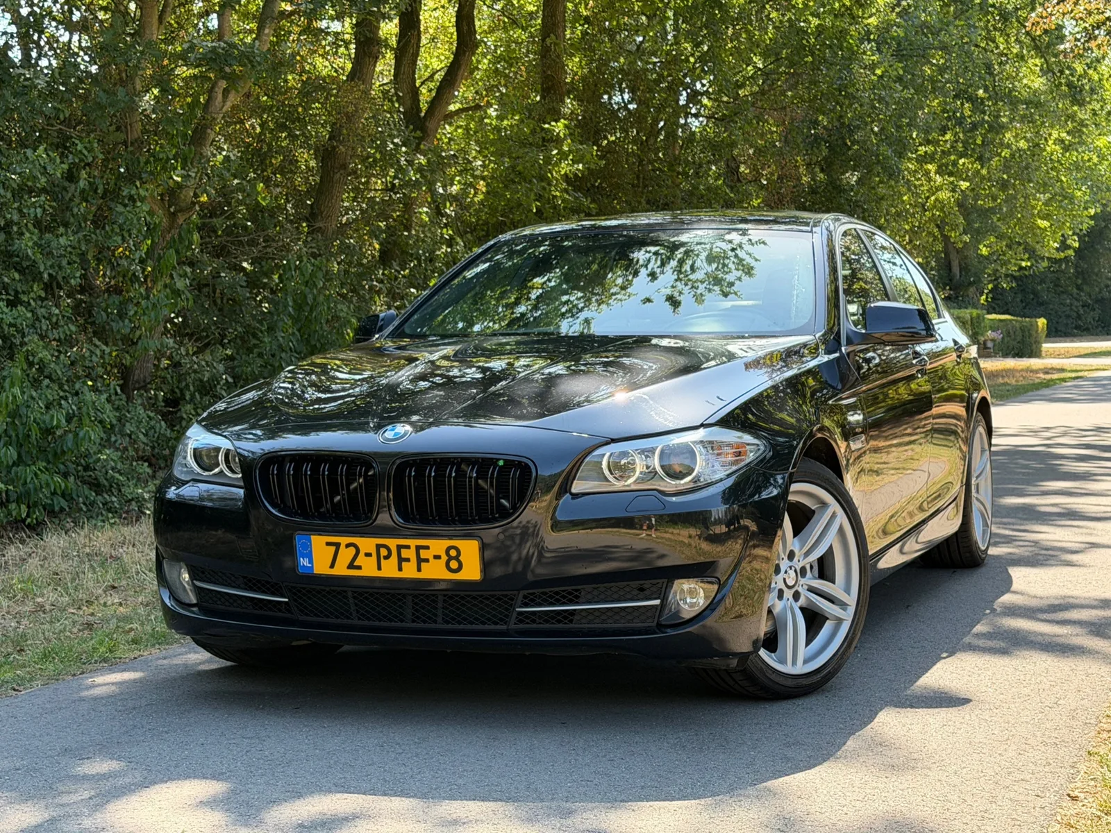 BMW 5-Serie (2011) — foto 1