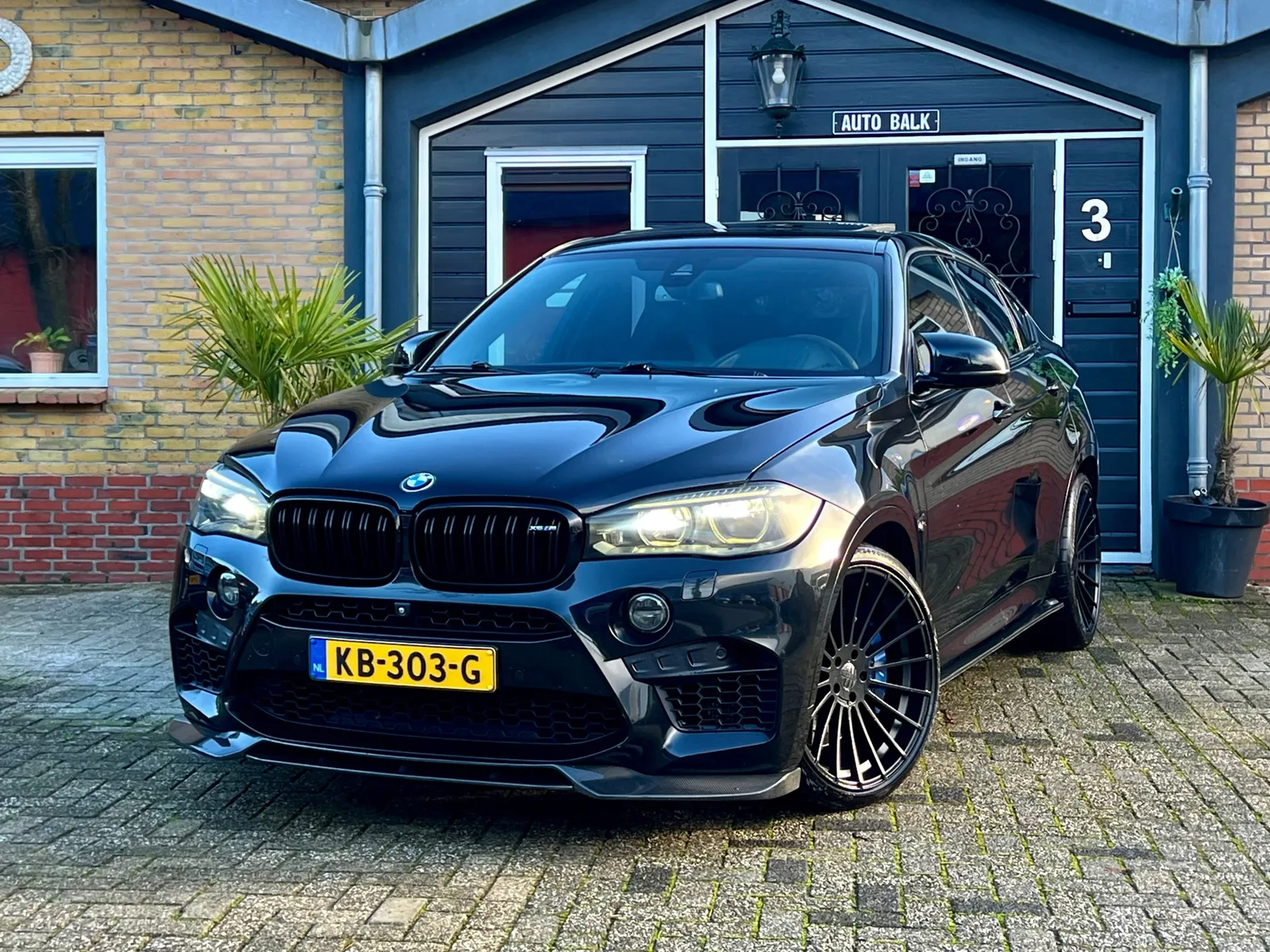 BMW X6 (2015) — foto 1