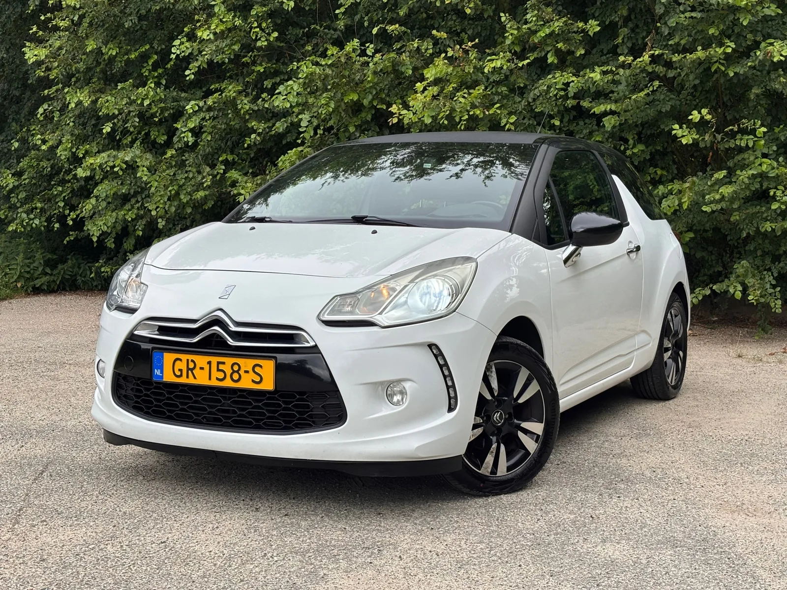 Citroën DS3 (2010) — foto 1