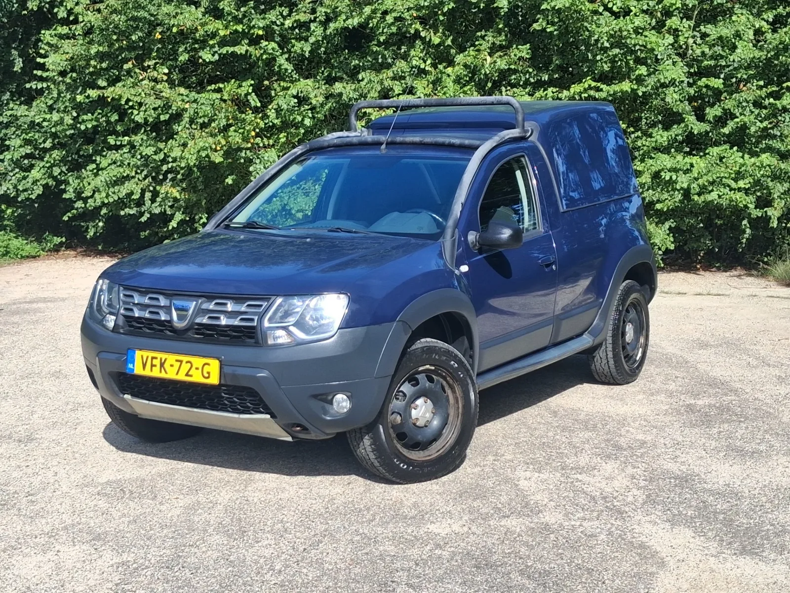 Dacia Duster (2015) — foto 1