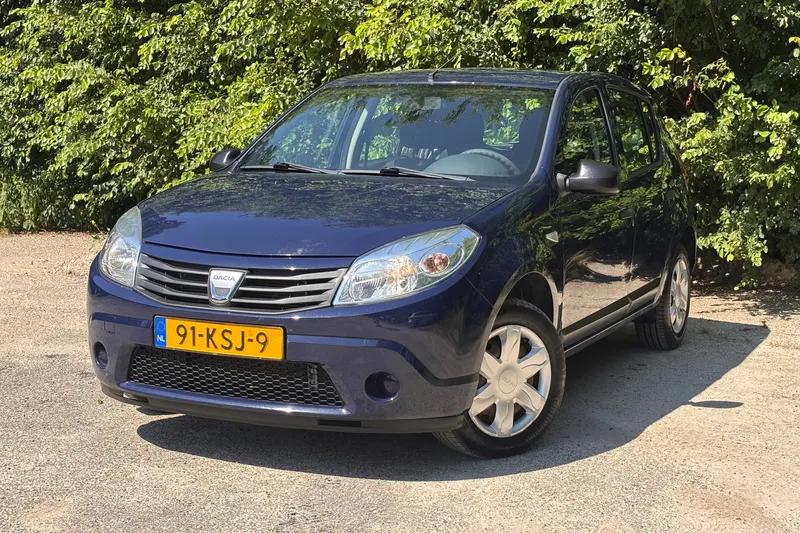 Dacia Sandero (2010)
