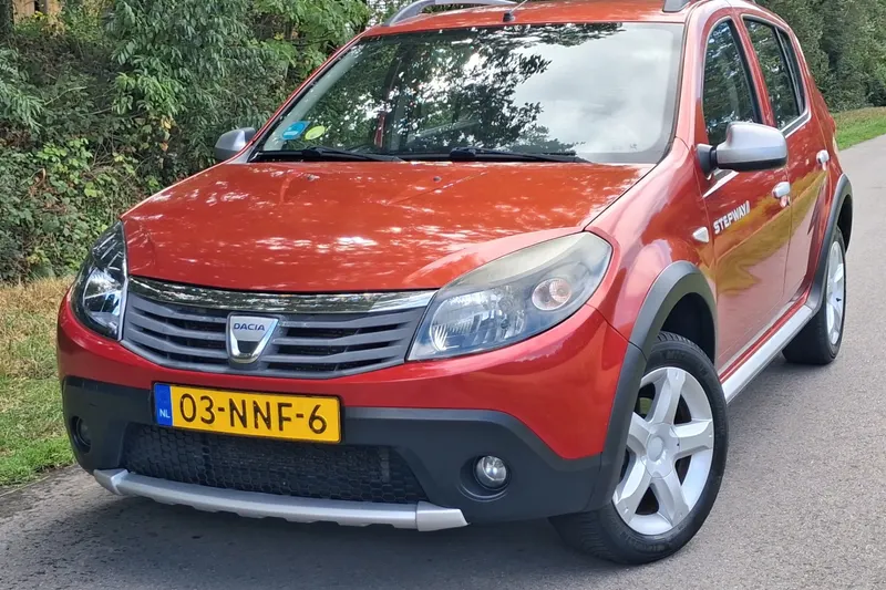 Dacia Sandero (2010)