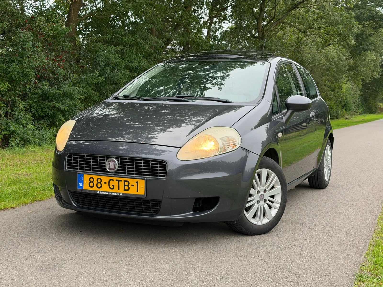 Fiat Grande Punto (2008) — foto 1