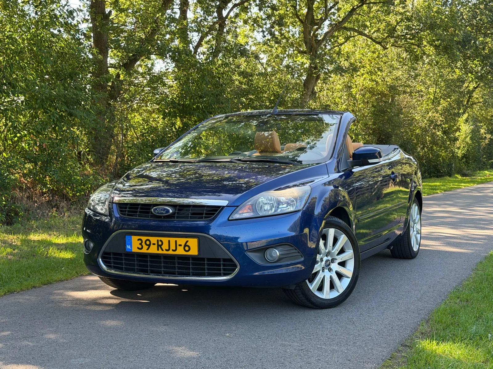 Ford Focus (2011) — foto 1